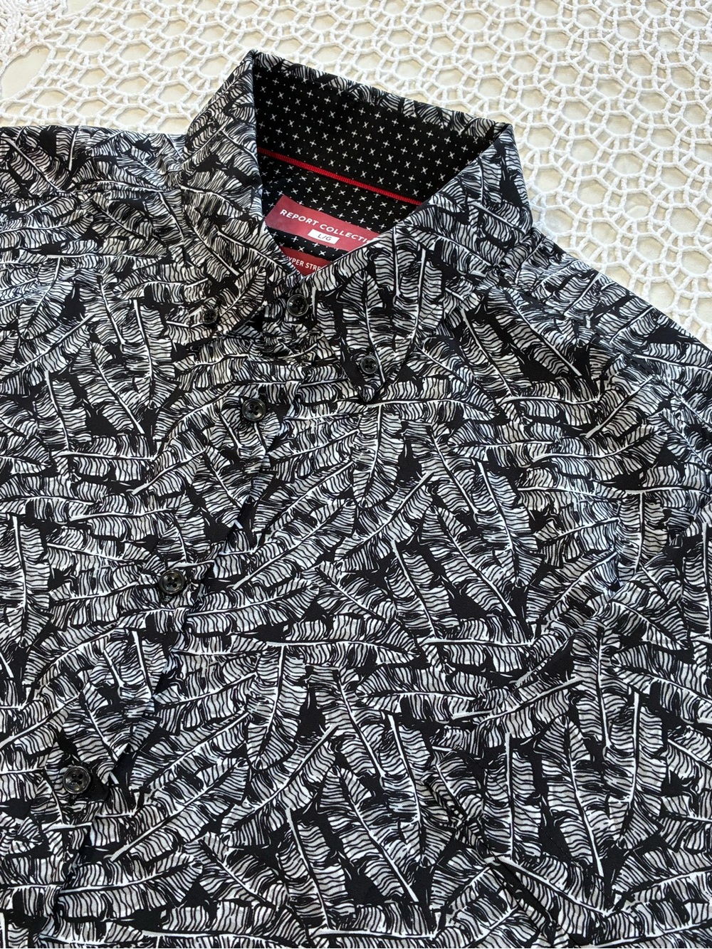 Report Collection Tropical Black White Men's L Hyper Stretch Short Sleeve Shirt